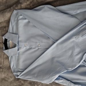 Calvin Klein Dress Shirt.BRAND NEW WITH TAGS,NEVER WORN!!